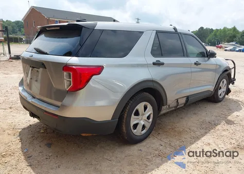 2020 Ford Police Interceptor z USA, uszkodzony, nr VIN 1FM5K8AC7LGB86327